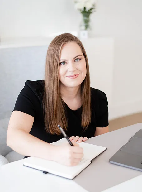 SM-2023_02-20-Whitney-M-Suarez-Photography-24_V3 Whitney in Black Writing in Notebook Sitting at Desk