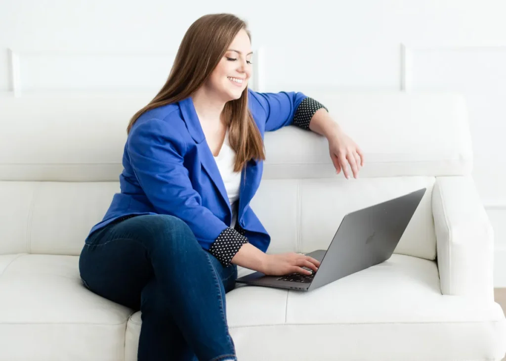 Whitney Goulish, writing a OOO message