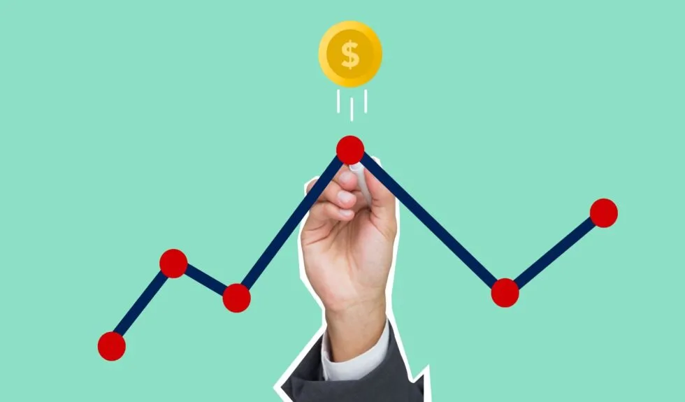 Hand Drawing Line Graph to Show Gains and Losses
